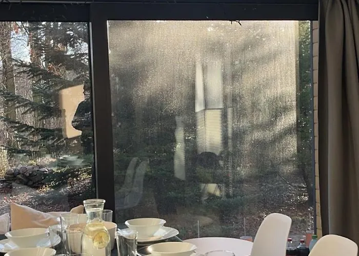 W Cieniu Debow بيت للعطل